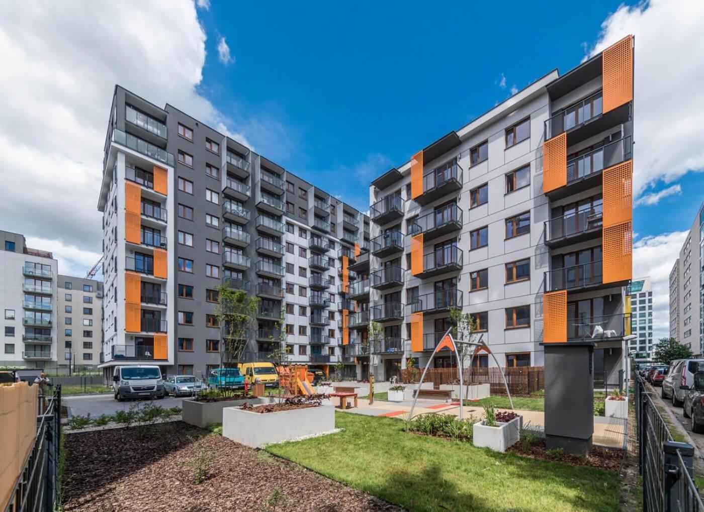 Cosy Apartment Near To The Chopin'S Airport Cybernetyki 2C Warszawa Eksteriør bilde